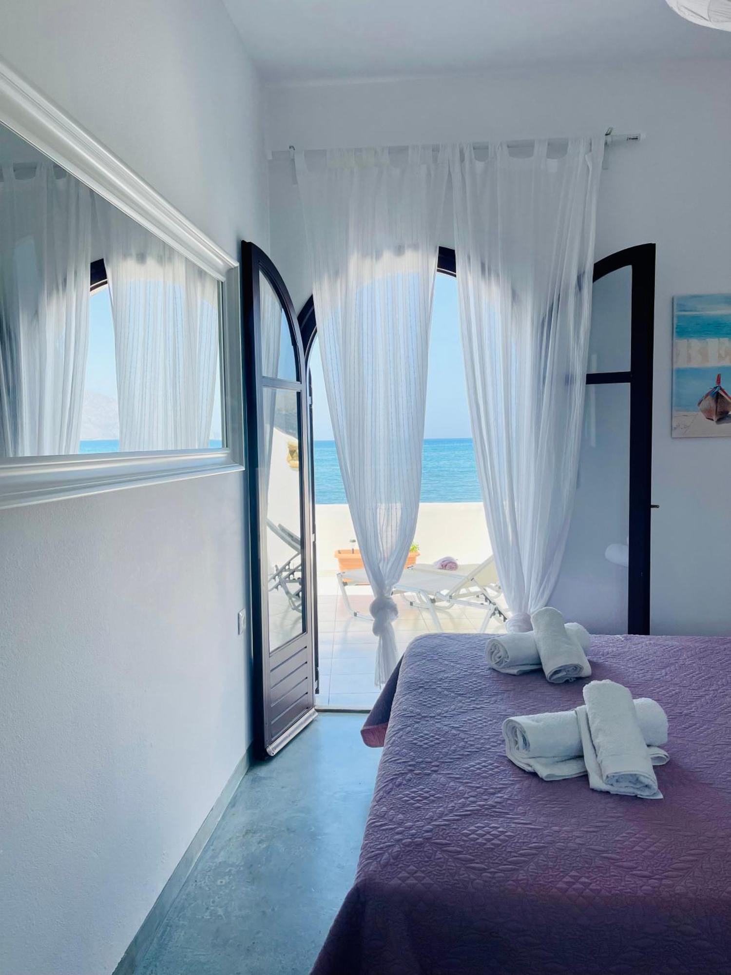Waves House Villa Kíssamos Eksteriør billede